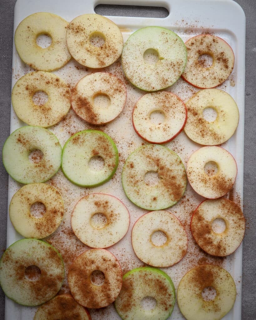 Simple HowTo Make Dried Apples A Red Spatula